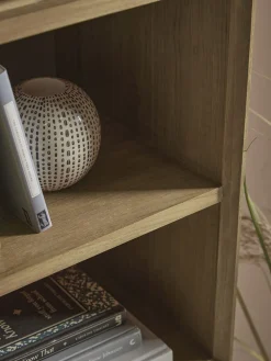 Rosa Cabinet