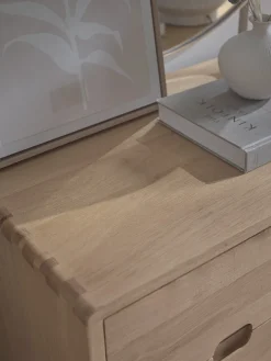 Salo Chest Of Drawers