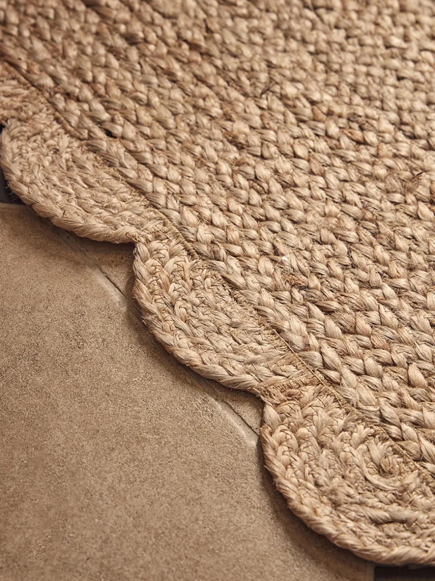 Scalloped Jute Doormat