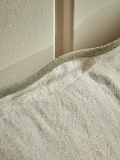 Scalloped Square Cushion - Fern Green