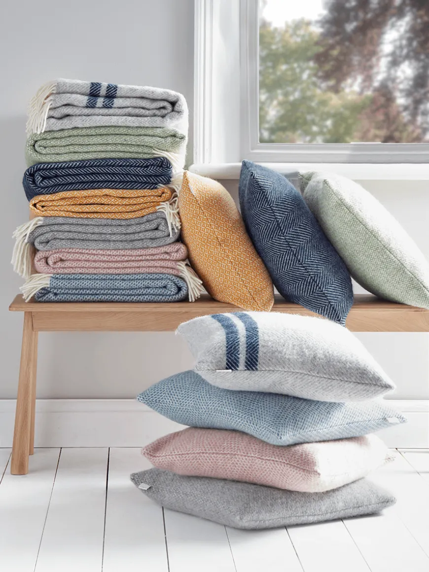 Soft Wool Throw - Sage