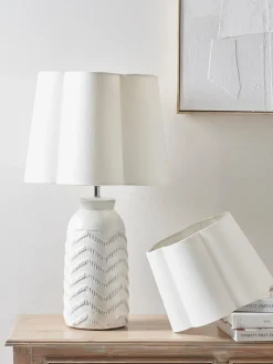 Tapered Scalloped Edge Shade - Large