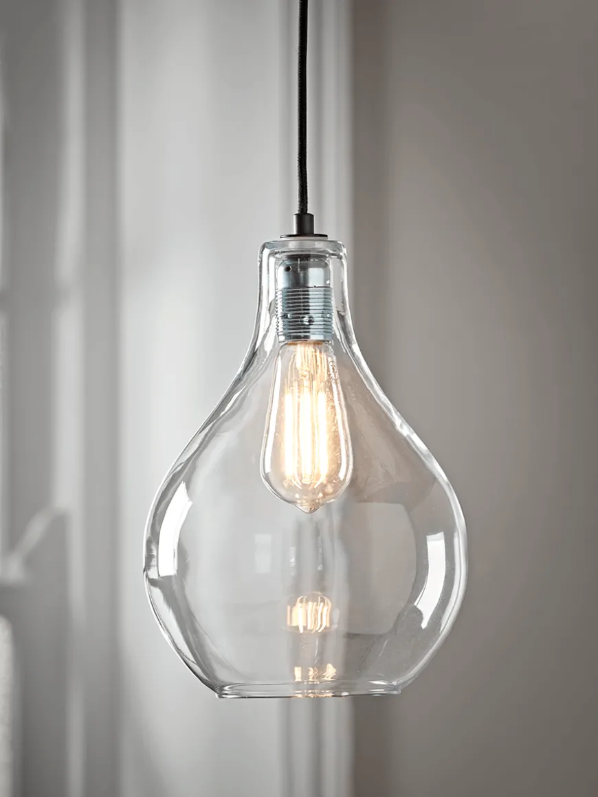 Teardrop Pendant - Clear