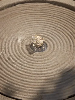 Textured Wavy Water Fountain - Mocha