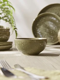 Twelve Piece Lila Dinnerware Set