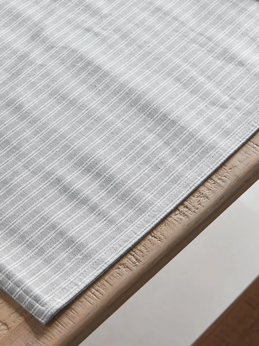 Two Anora Placemats