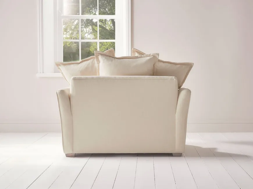 Umea Loveseat