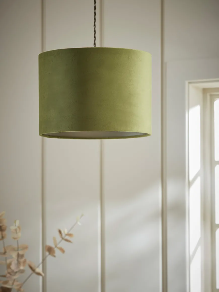 Velvet Shade Olive