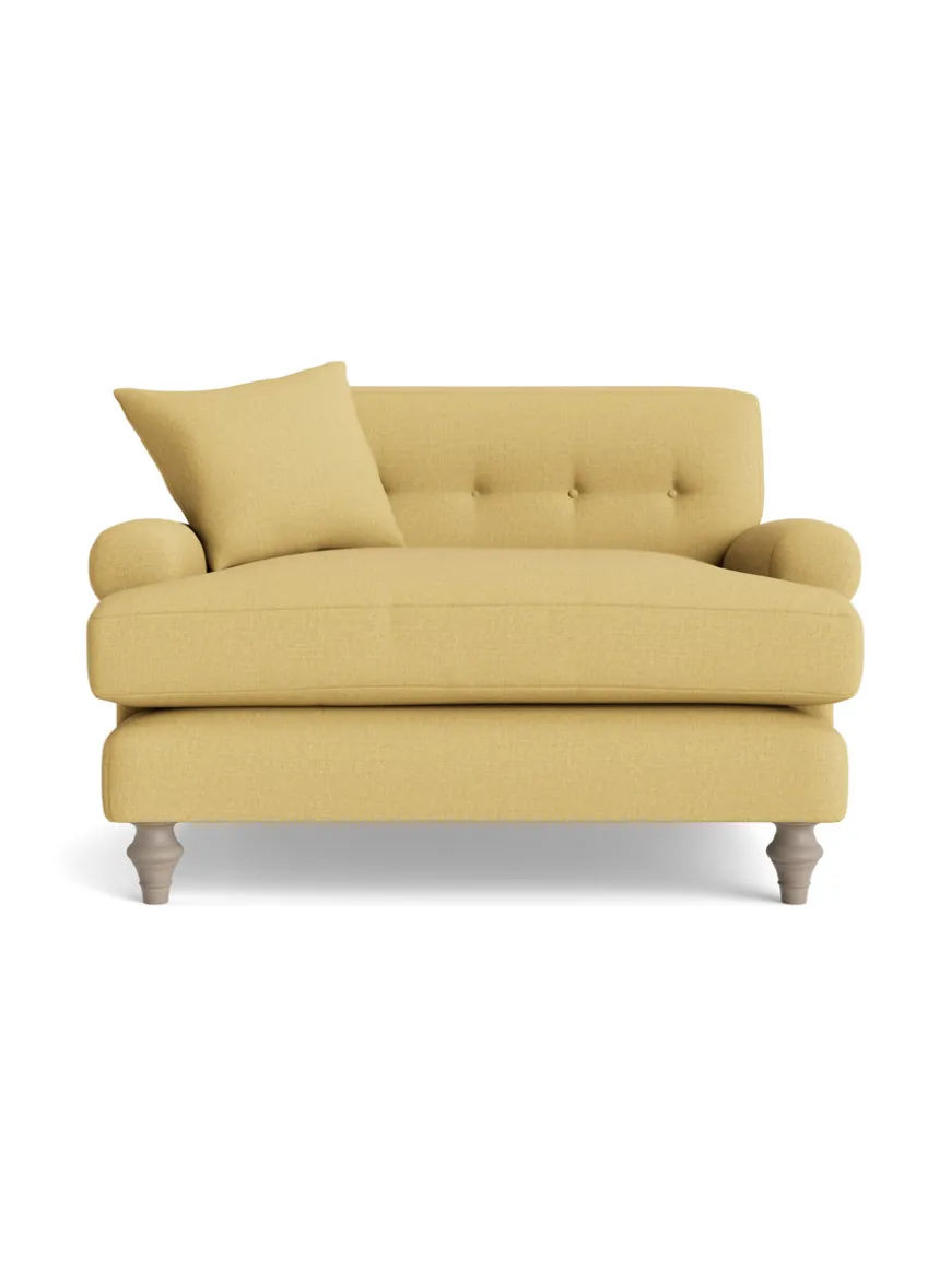Visby Loveseat