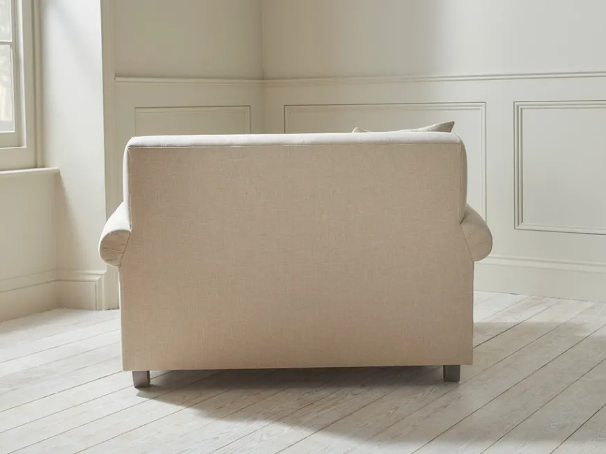 Visby Loveseat