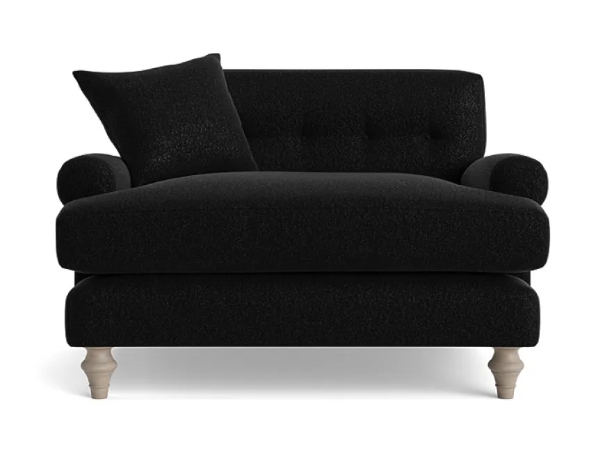Visby Loveseat