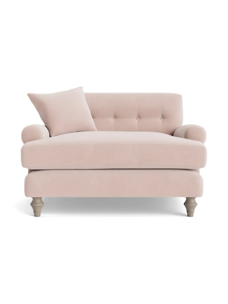 Visby Loveseat