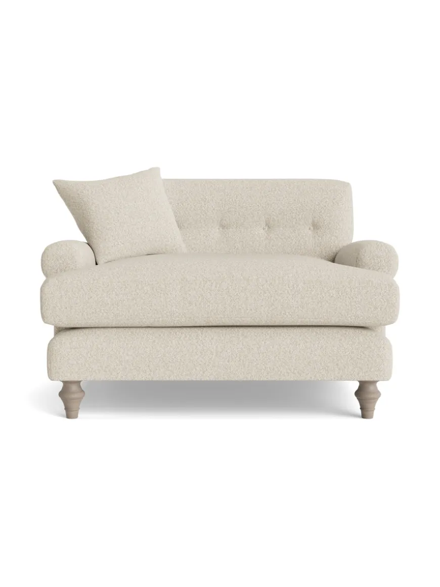 Visby Loveseat