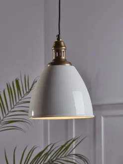 White & Brass Metal Pendant
